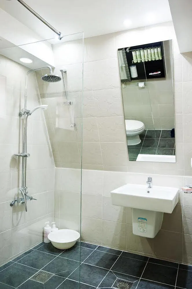 Hotel Myeongdong Eco House Seoul 2*,  Südkorea